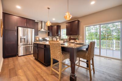 Madison Kitchen with Optional Extended Island. 4br New Home in Mountain Top, PA