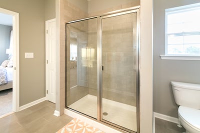 Sienna Optional In-Law Bath. 2,828sf New Home in Schnecksville, PA