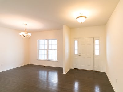 St. Andrews Foyer. 1,776sf New Home in White Haven, PA