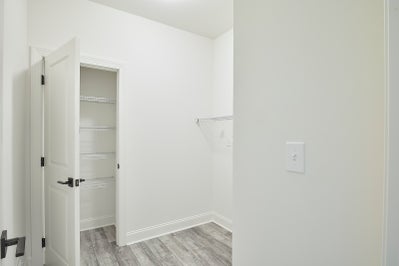 Folino Mud Room. 3br New Home in Drums, PA
