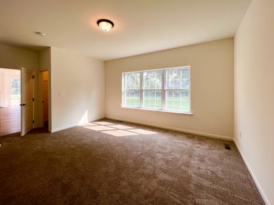 NW-89 1st Floor Owner's Suite. 4br New Home in Easton, PA
