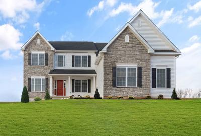 Churchill Farmhouse Exterior with Side Entry Garage. 4br New Home in Schnecksville, PA
