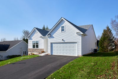 GO-67 Exterior. White Haven, PA New Home