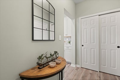 Mia Mudroom. 3br New Home in Mountain Top, PA
