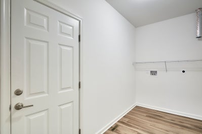 Reserve Inglewood Laundry Room. Reserve Inglewood II New Home in Drums, PA